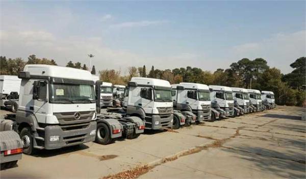 امانی: 2212 کامیون وارداتی دست دوم ترخیص شد